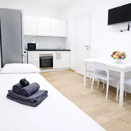Comfortable 1-bedroom Menton