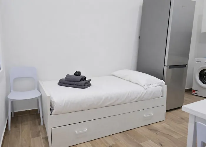 Comfortable 1-bedroom بيت للعطل مينتون